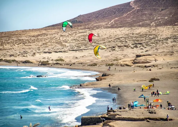 Alquilaencanarias- Medano Beach Tarajal